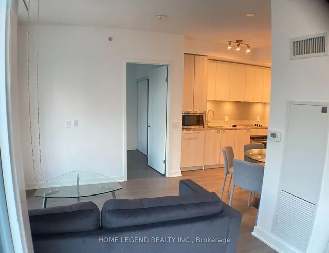 Additional image 3 of 125 Blue Jays Way Unit 4208