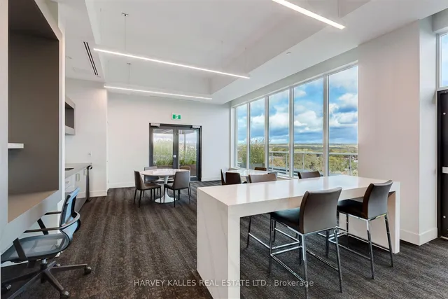 Additional image 33 of 415 Main St Unit 501