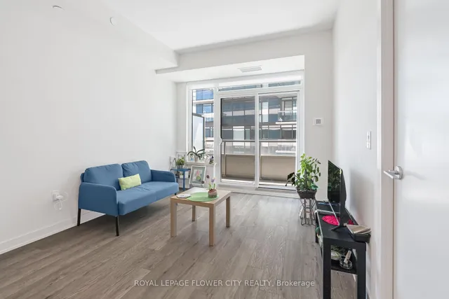 Additional image 10 of 212 King William St Unit 907