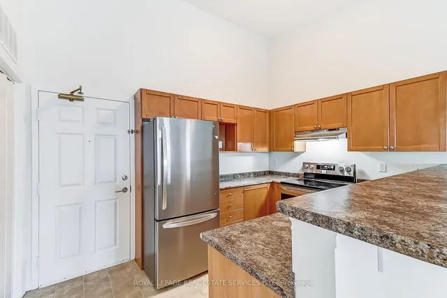 Additional image 6 of 1483 Maple Ave Unit 409