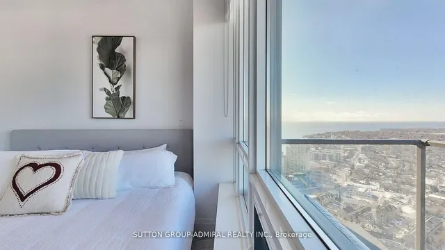 Additional image 21 of 36 Park Lawn Rd Unit 4205