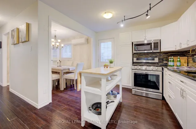 Additional image 7 of 192 Silver Aspen Cres