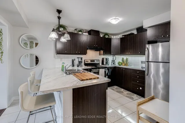 Additional image 10 of 18 DEANCREST Rd