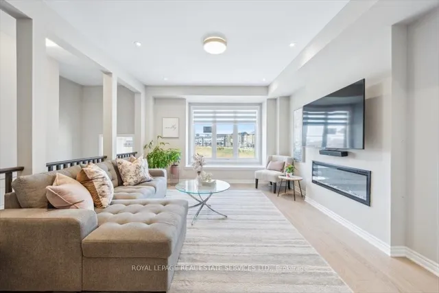 Additional image 8 of 3043 John McKay Blvd