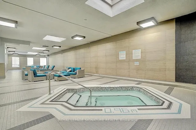 Additional image 34 of 45 Carlton St Unit 1209