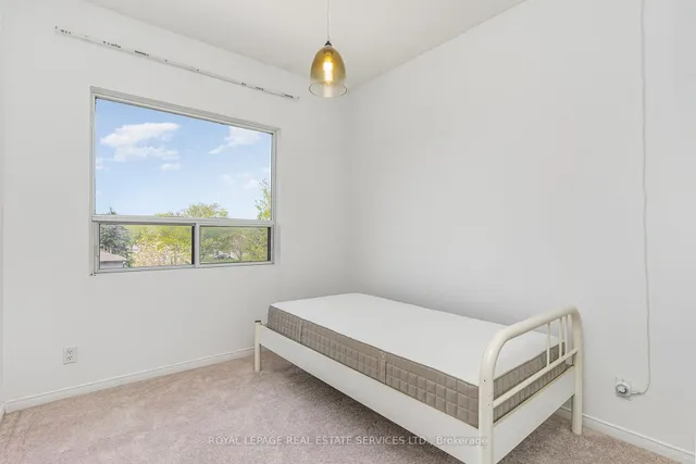 Additional image 11 of 778 Sheppard Ave Unit 303