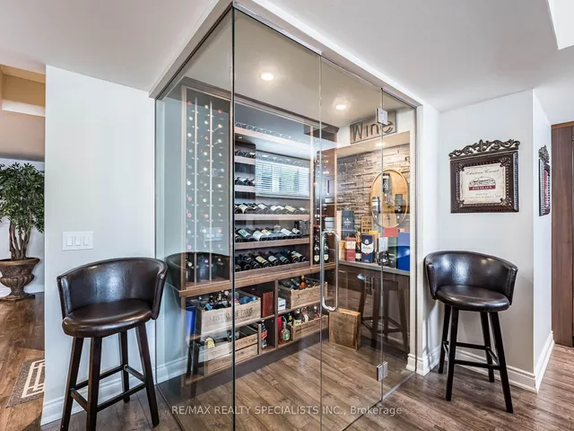 Additional image 42 of 41 Burlwood Rd