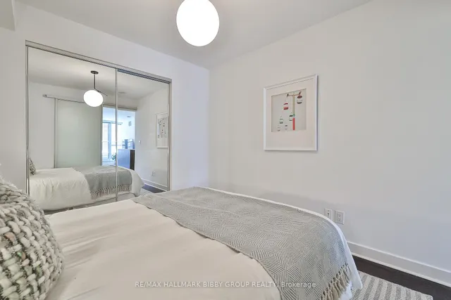 Additional image 26 of 320 Richmond St Unit 209