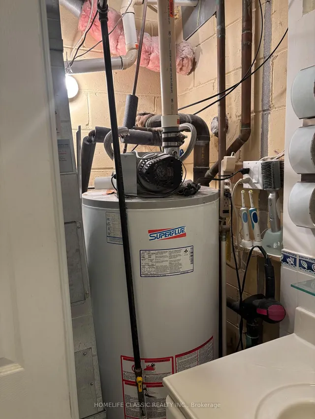 Additional image 40 of 326 Pleasant Ave