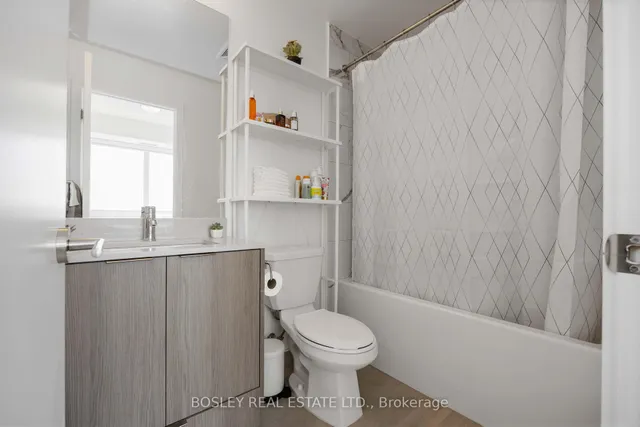 Additional image 18 of 38 Forest Manor Rd Unit 1807