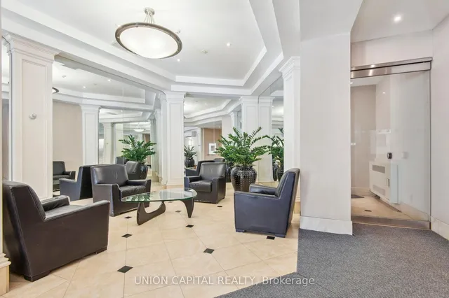 Additional image 18 of 801 King St Unit 609