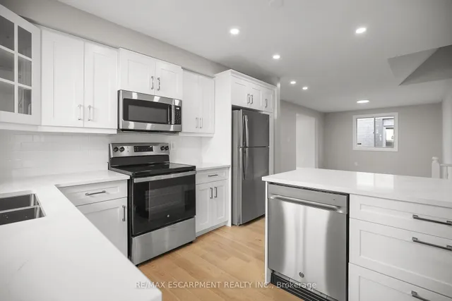 Additional image 16 of 6 Barbara Crt