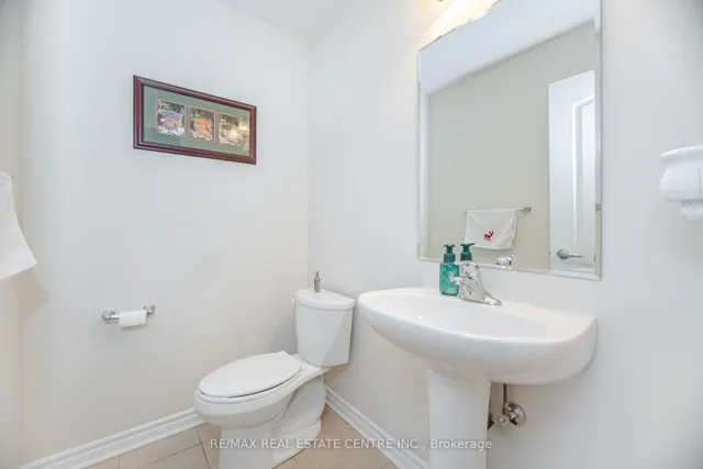 Additional image 15 of 18 Allium Rd