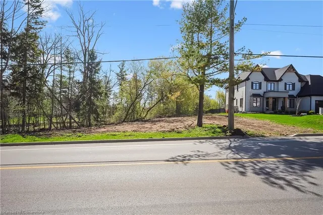 Additional image 9 of 176B Woolwich St