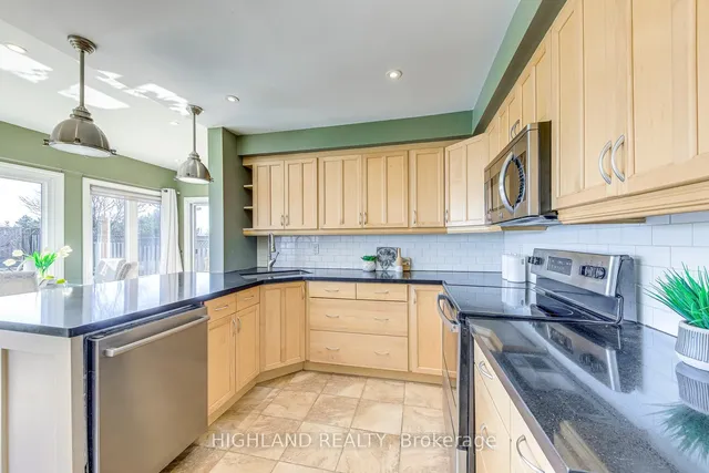 Additional image 15 of 1012 Glenbrook Ave