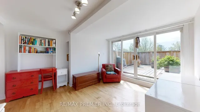 Additional image 24 of 147 Winchester St