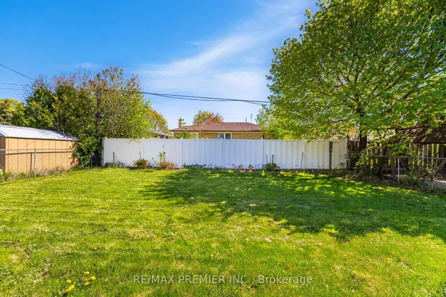 Additional image 42 of 32 Edgemont Dr