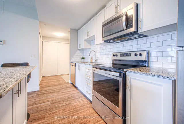 Additional image 11 of 175 Commonwealth St Unit 406