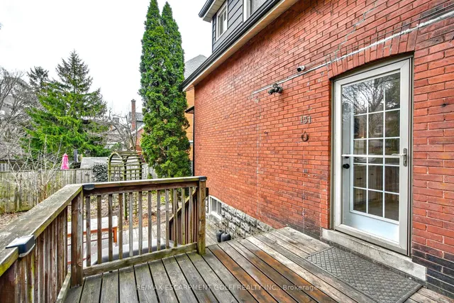 Additional image 34 of 131 Alpine Ave