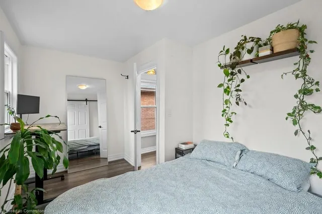 Additional image 33 of 26 Cedar Ave