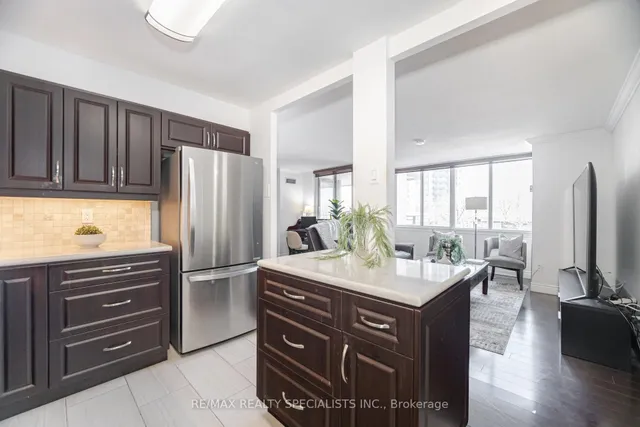 Additional image 4 of 1320 Mississauga Valley Blvd Unit 309