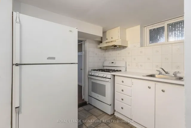 Additional image 28 of 75 Westbourne Ave