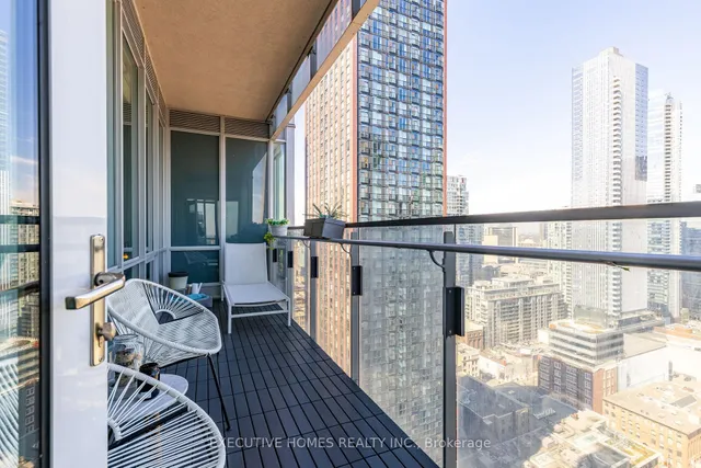 Additional image 25 of 80 John St Unit 2912