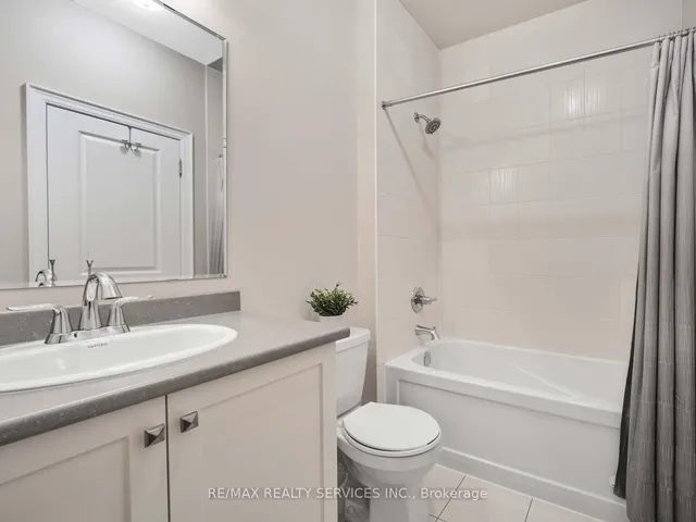 Additional image 30 of 37 Lyle Way