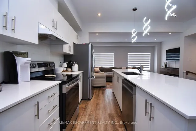 Additional image 19 of 187 Wilson St Unit 4