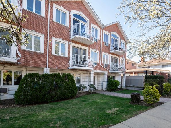 212-14 42 Avenue #14B, Bayside, NY 11361