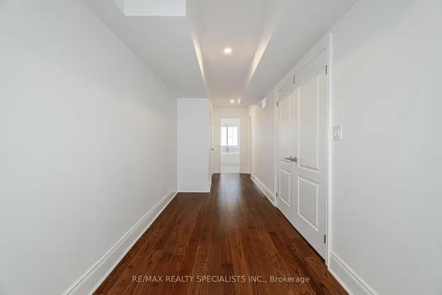 Additional image 25 of 8C Clairtrell Rd