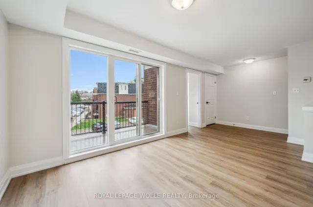 Additional image 11 of 45 Cedarhill Cres Unit 12D