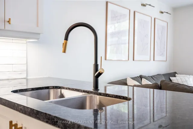 Additional image 10 of 181 Plains Rd Unit 20