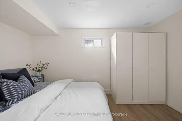 Additional image 31 of 839 Windermere Ave