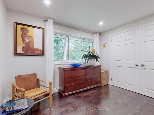 Additional image 22 of 1846 Steepbank Cres