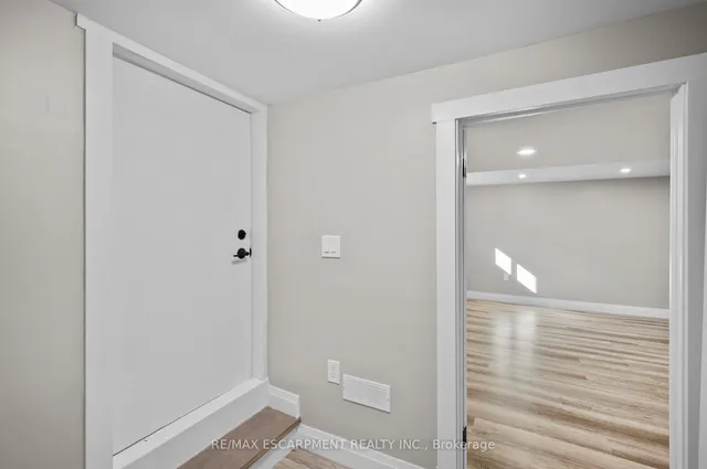 Additional image 36 of 1041 Shepherd's Dr