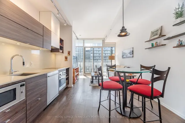 Additional image 5 of 125 Peter St Unit 3510