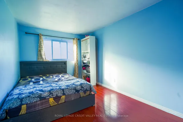 Additional image 33 of 8 Sandringham Crt