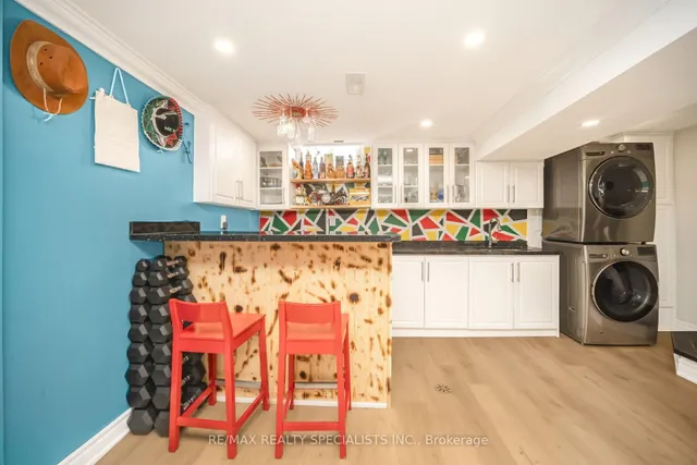 Additional image 38 of 18 Hardcastle Crt
