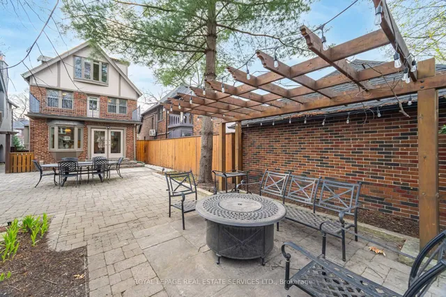 Additional image 37 of 33 Willingdon Blvd