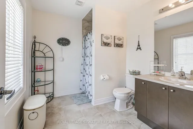 Additional image 29 of 18 Flanders Rd