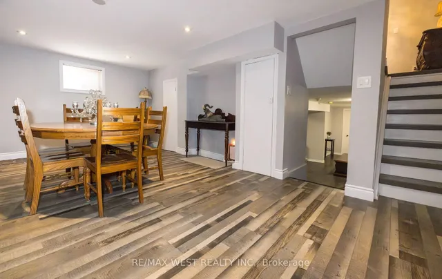 Additional image 30 of 7110 Codlin Ave