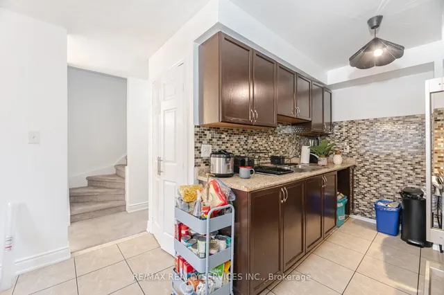 Additional image 9 of 44 Carleton Pl