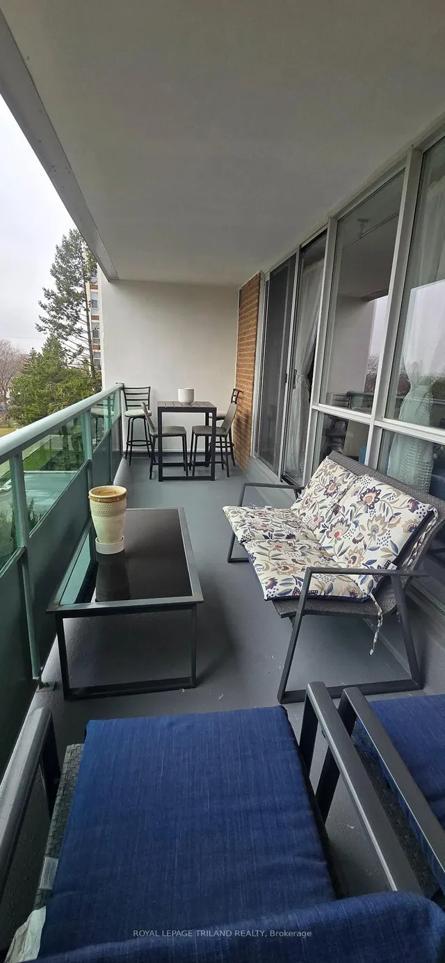 Additional image 22 of 44 LONGBOURNE Dr Unit 405