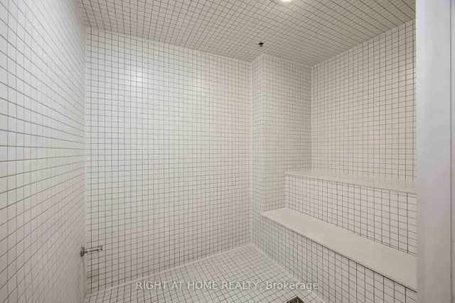 Additional image 31 of 90 Park Lawn Rd Unit 2205