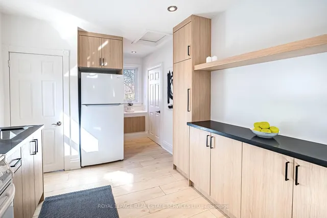 Additional image 14 of 48 Thirteenth St