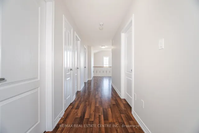 Additional image 28 of 18 Eltesoro St