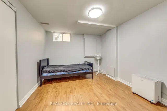 Additional image 40 of 826 Winterton Way