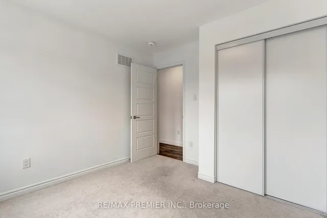 Additional image 19 of 4 Saxony St