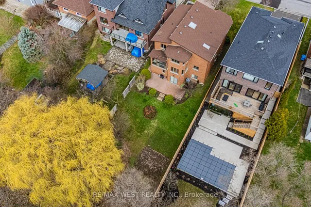 Additional image 27 of 15 Cornelius Pkwy